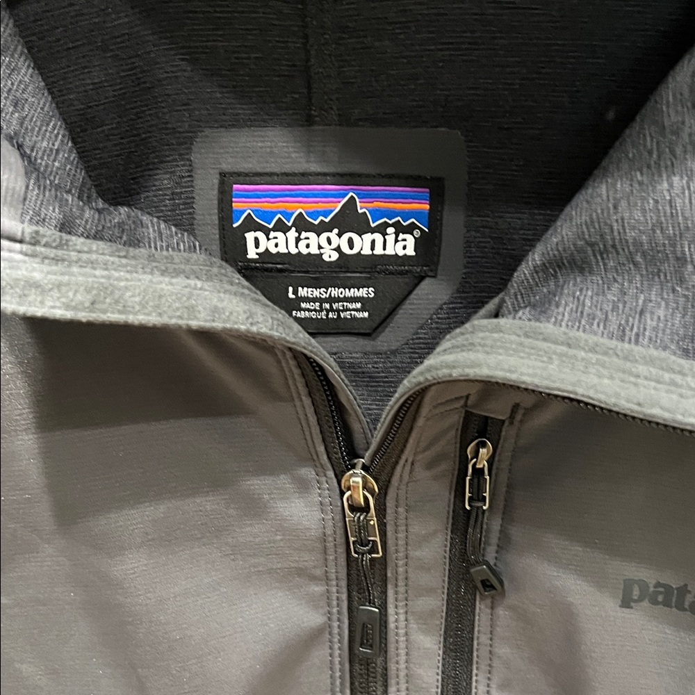 Patagonia Men's Charcoal Performance Jacket